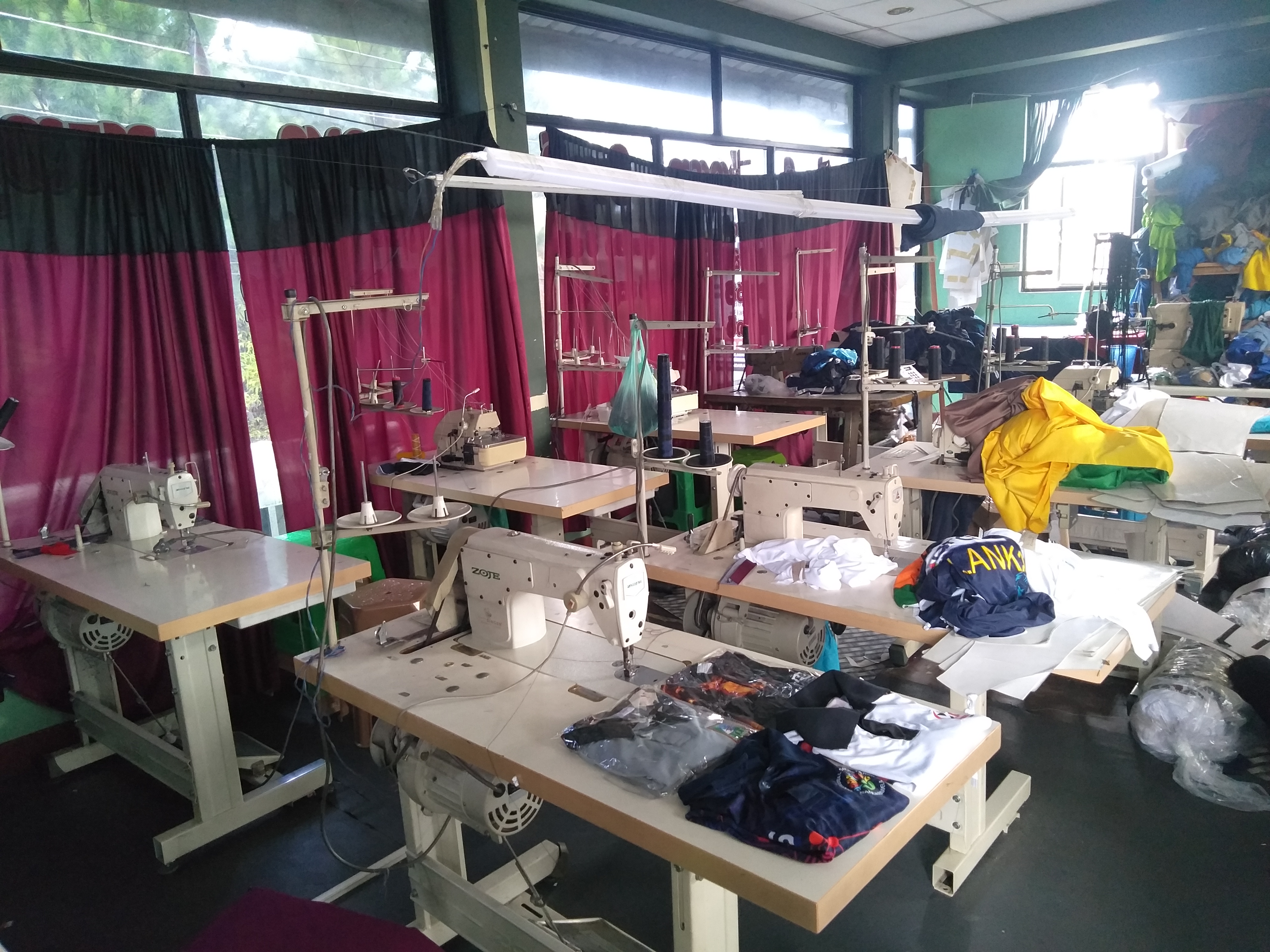 කින්ස්ටාර් ගාමන්ට්